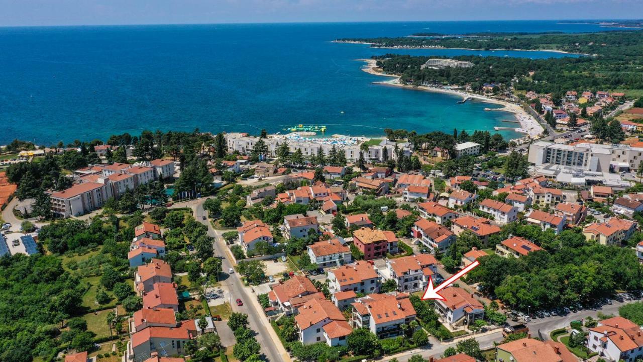 Apartment Nola By Rent Istria Пореч Екстер'єр фото